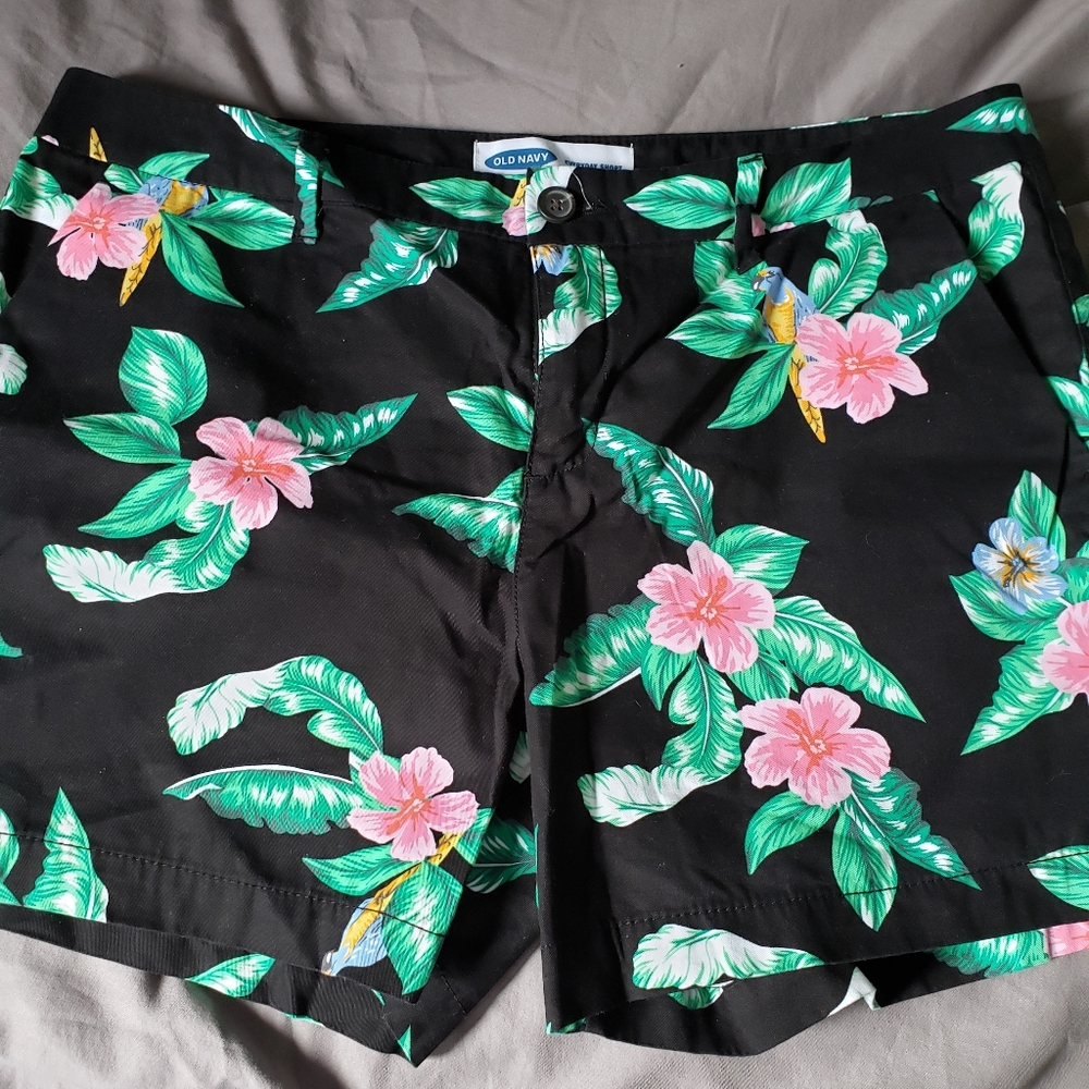 Old Navy shorts